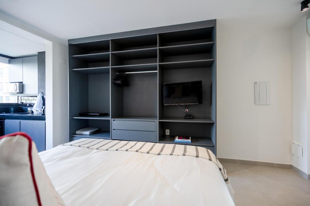 Ap Com Academia E Piscina No Predio, Localizacao Incrivel - Vila Olimpia Apartamento