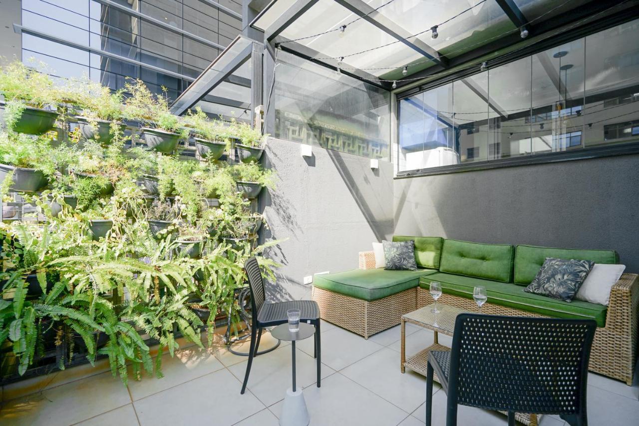 Ap Com Academia E Piscina No Predio, Localizacao Incrivel - Vila Olimpia Apartamento *